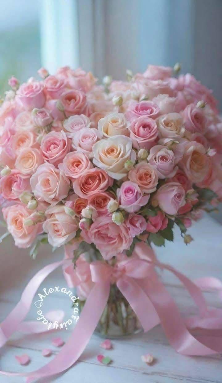 Eternal Embrace Timeless Rose Medley